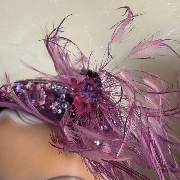 GLOWING 1950\'s PURPLE COCKTAIL HAT + SEQUINS/FEATHERS/FLOWERS/BROOCH main image 14